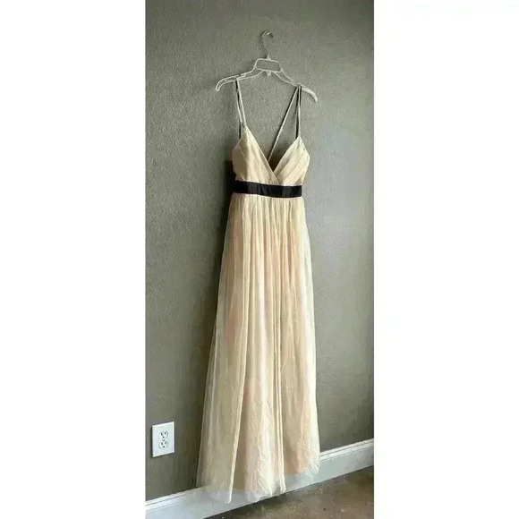 Forever 21 Dresses & Skirts - Forever 21 Nude Black Surplice Tulle Mesh Fairy Romance Maxi Gown Dress M